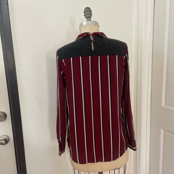 Daorae Gray Solid Sweater Vest With Striped Layered Blouse - Picture 6 of 8